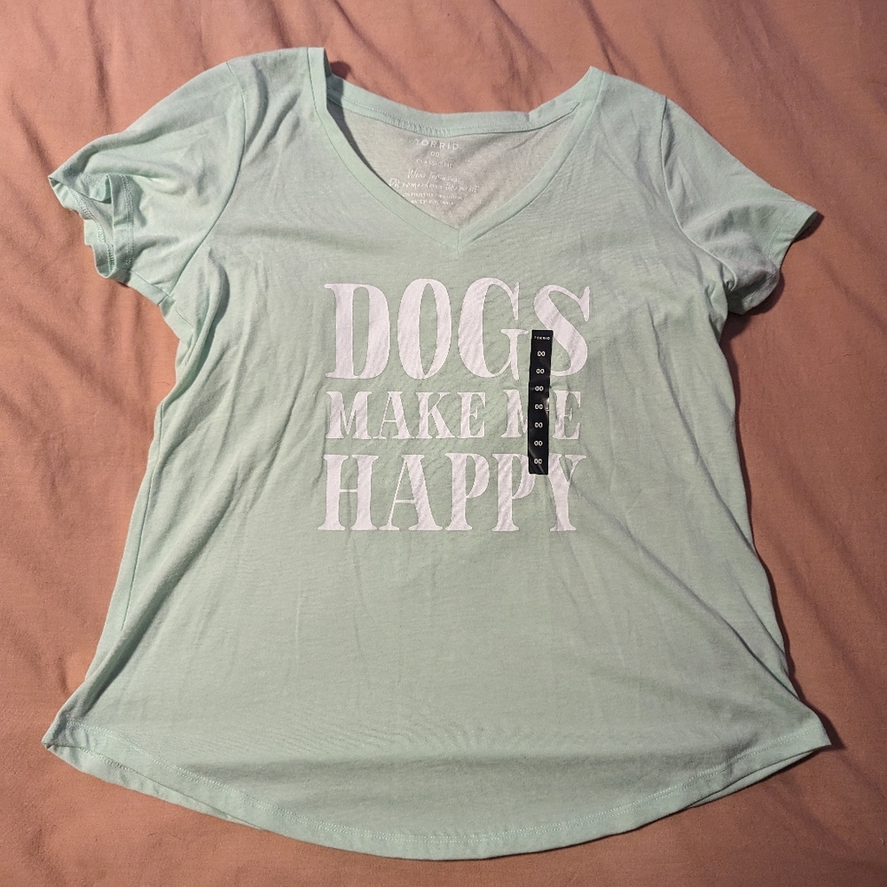 Torrid t-shirt size 00